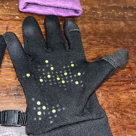 Head 2 Pair Toddler Child Kids Touchscreen Sensatec Gloves Black Purple Small - Picture 2 of 6
